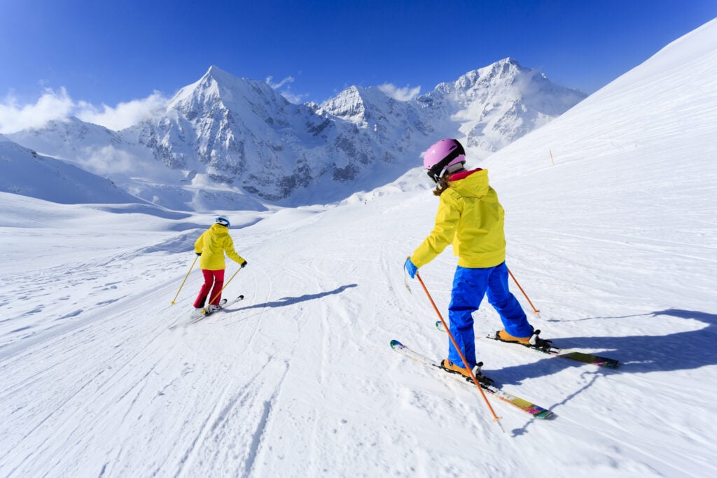 get paid to workout as a ski instructor